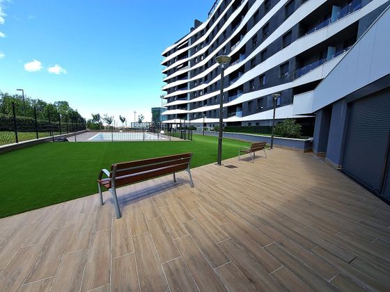 Foto 2 de Pis en venda a Santurtzi de 3 habitacions amb terrassa i piscina