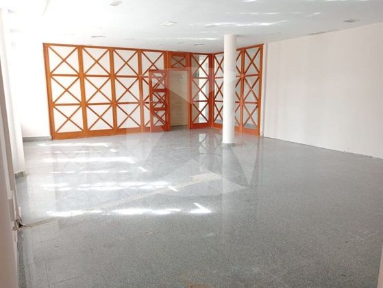 Foto 2 de Alquiler de oficina en Pardaleras de 240 m²