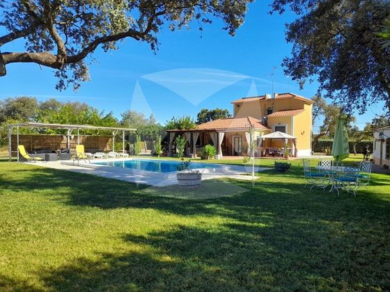 Foto 1 de Casa en venda a Ctra de Sevilla - Ronda sur de 4 habitacions amb terrassa i piscina