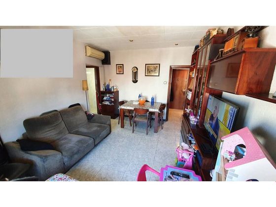 Foto 2 de Piso en venta en Gorg - Pep Ventura de 2 habitaciones con aire acondicionado y calefacción