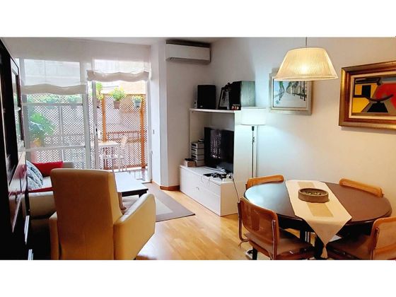 Foto 2 de Piso en venta en Centre - Badalona de 3 habitaciones con balcón y aire acondicionado