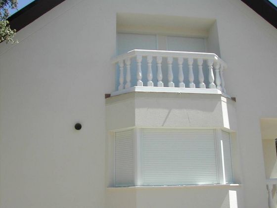 Foto 1 de Casa en venda a Los Ángeles de San Rafael de 3 habitacions amb terrassa i piscina