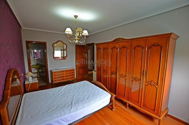 Foto 1 de Piso en venta en Tui de 3 habitaciones con garaje y calefacción