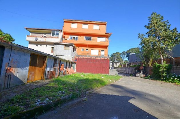Foto 2 de Xalet en venda a Tui de 5 habitacions amb terrassa i garatge