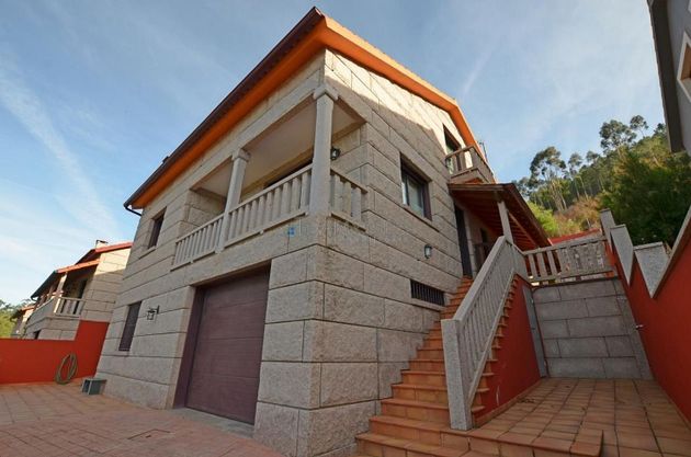 Foto 2 de Xalet en venda a Mos de 6 habitacions amb terrassa i garatge