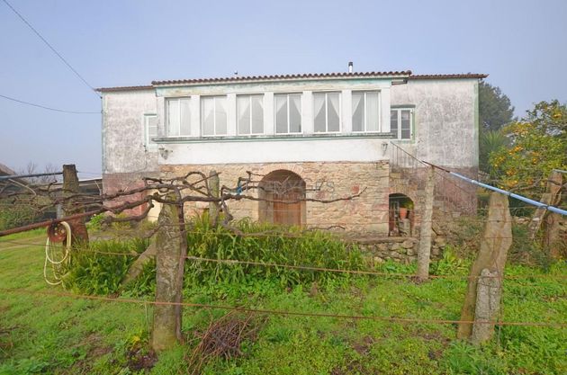 Foto 2 de Venta de chalet en Rosal (O) de 4 habitaciones con jardín y calefacción