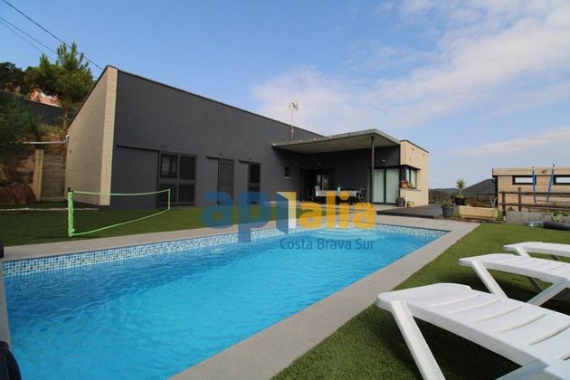 Foto 1 de Casa en venda a Urbanitzacions de 3 habitacions amb piscina