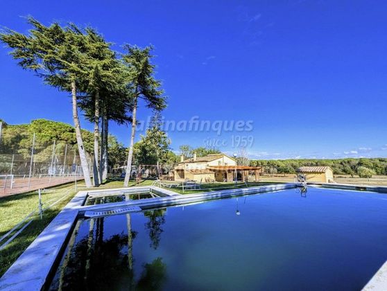 Foto 1 de Casa rural en venda a Caldes de Malavella de 5 habitacions amb terrassa i piscina