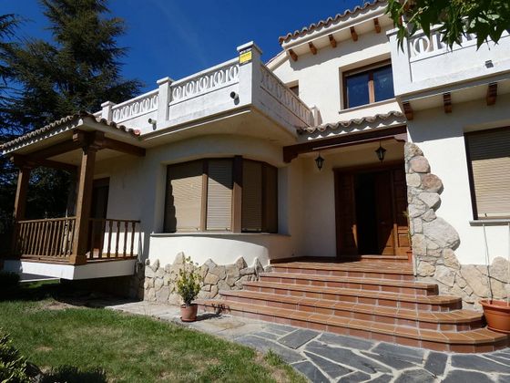 Foto 2 de Xalet en venda a calle Málaga de 7 habitacions amb terrassa i garatge