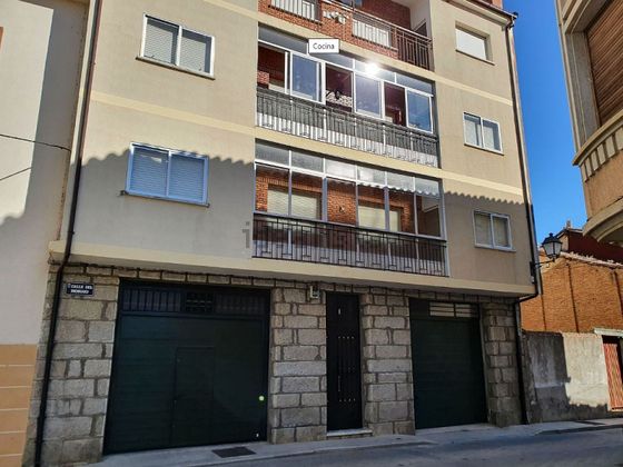 Foto 1 de Pis en venda a calle Del Horno de 4 habitacions amb terrassa i garatge