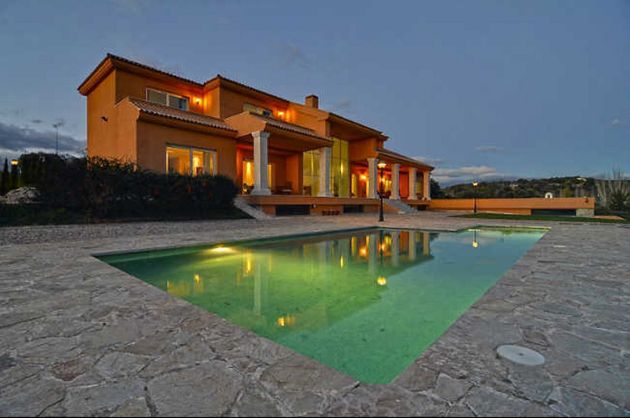 Foto 2 de Xalet en venda a Club de Golf de 6 habitacions amb terrassa i piscina