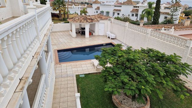 Foto 1 de Venta de chalet en Campo de Mijas de 6 habitaciones con terraza y piscina