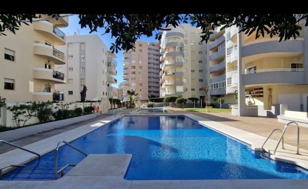 Foto 2 de Pis en venda a Las Gaviotas de 3 habitacions amb terrassa i piscina