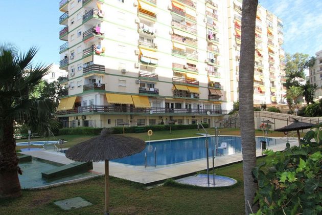 Foto 2 de Venta de piso en calle Las Naciones de 2 habitaciones con terraza y piscina