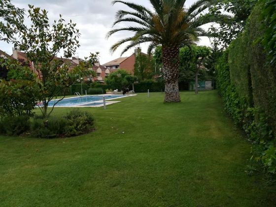 Foto 2 de Casa en venda a San Adrián - La Cava de 4 habitacions amb terrassa i piscina