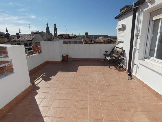 Foto 2 de Àtic en venda a Casco Antiguo de 2 habitacions amb terrassa i calefacció