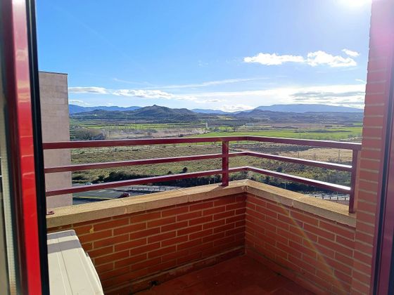 Foto 1 de Piso en venta en Portillejo - Valdegastea de 2 habitaciones con terraza y piscina