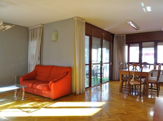 Foto 1 de Pis en venda a Centro - Logroño de 5 habitacions amb terrassa i garatge