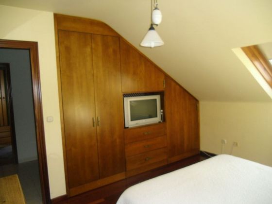 Foto 2 de Pis en venda a Corcubión de 3 habitacions amb terrassa