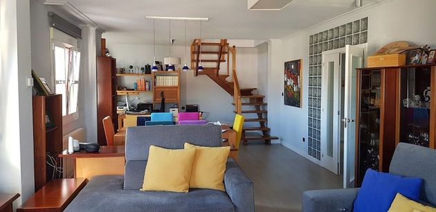 Foto 1 de Dúplex en venta en Corcubión de 5 habitaciones con terraza y garaje