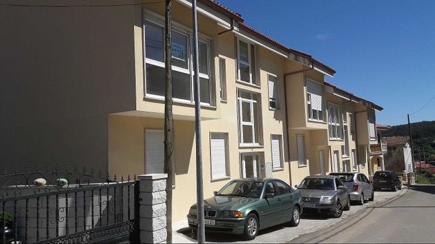 Foto 1 de Piso en venta en calle Campo Do Lobo de 3 habitaciones con terraza y garaje