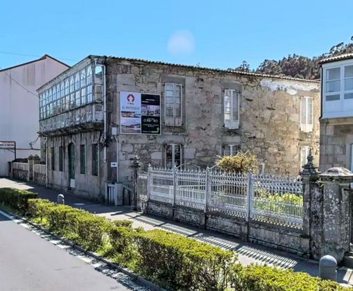 Foto 2 de Casa adossada en venda a avenida Da Constitución de 10 habitacions i 520 m²