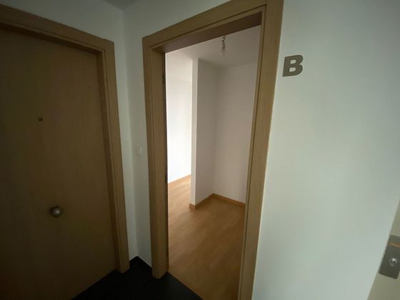 Foto 1 de Pis en venda a Cee de 3 habitacions amb garatge i ascensor