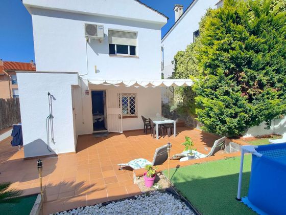 Foto 2 de Xalet en venda a Les Creus-Can Feliu de Merola-Can Moré de 4 habitacions amb terrassa i jardí