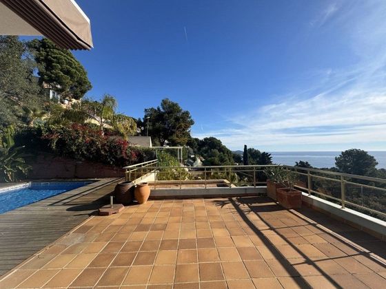 Foto 1 de Venta de casa en Cala Sant Francesc - Santa Cristina de 3 habitaciones con terraza y piscina