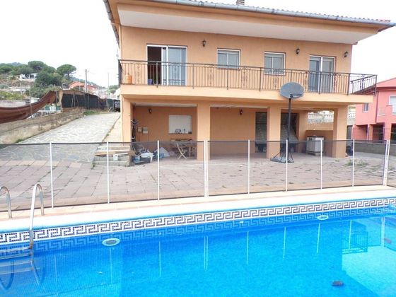 Foto 1 de Venta de casa en Niàgara Parc - Ágora Parc - Roca Rossa de 4 habitaciones con terraza y piscina
