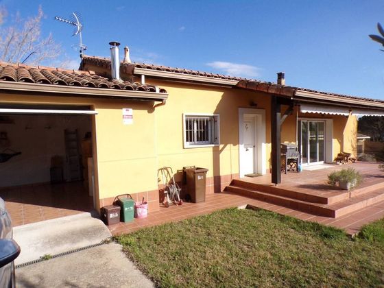 Foto 1 de Casa en venta en Santa Coloma de Farners de 3 habitaciones con garaje y jardín