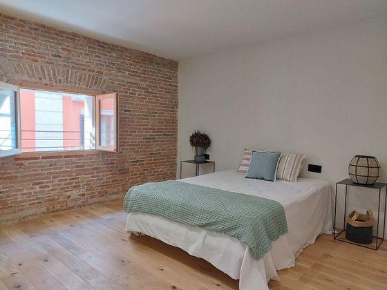Foto 1 de Ático en venta en El Gòtic de 2 habitaciones con terraza y calefacción
