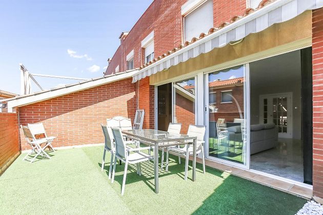 Foto 2 de Casa en venta en Can Calders - Mas Lluí - Roses Castellbell de 4 habitaciones con terraza y jardín