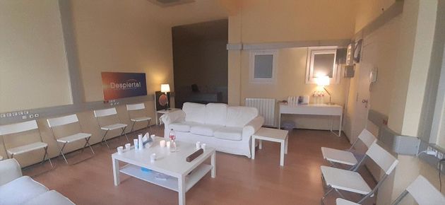 Foto 2 de Venta de piso en Sarrià de 2 habitaciones con aire acondicionado y calefacción