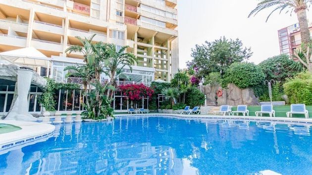 Foto 2 de Pis en venda a Playa de Poniente de 1 habitació amb terrassa i piscina