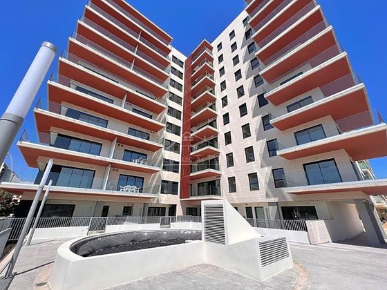 Foto 2 de Pis en venda a Casco Urbano de 4 habitacions amb terrassa i piscina