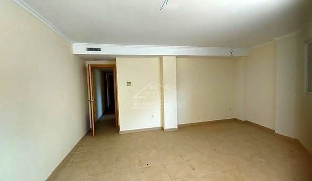 Foto 1 de Venta de piso en Llandels de 2 habitaciones con aire acondicionado y ascensor