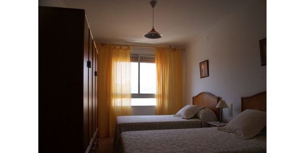 Foto 1 de Piso en venta en Albalat dels Tarongers de 4 habitaciones con terraza y muebles