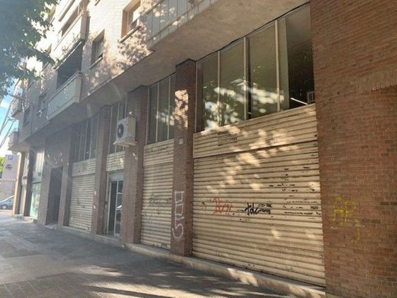 Foto 1 de Venta de local en calle Riu Ebre con aire acondicionado