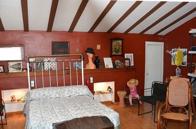 Foto 2 de Casa adossada en venda a calle Sant Francesc de 4 habitacions amb terrassa