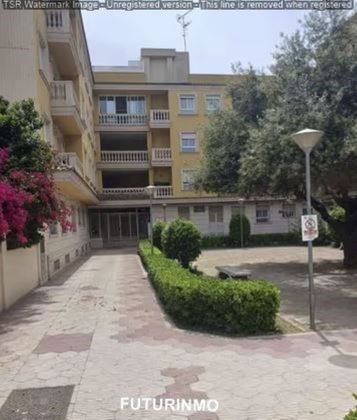 Foto 2 de Venta de piso en parque Del Pinar de 3 habitaciones con terraza y garaje