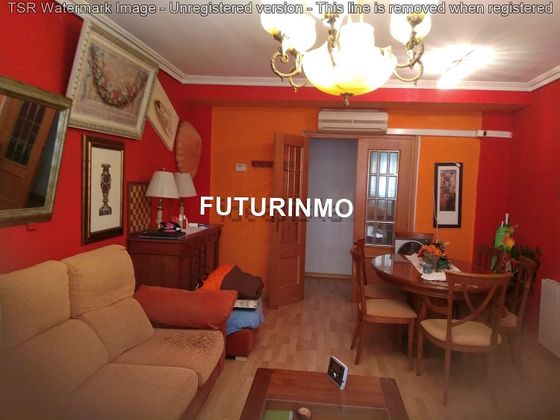 Foto 1 de Piso en venta en calle De Alacant de 3 habitaciones con terraza y aire acondicionado