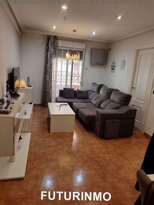 Foto 1 de Pis en venda a calle De Manuela Estellés de 3 habitacions amb terrassa i balcó