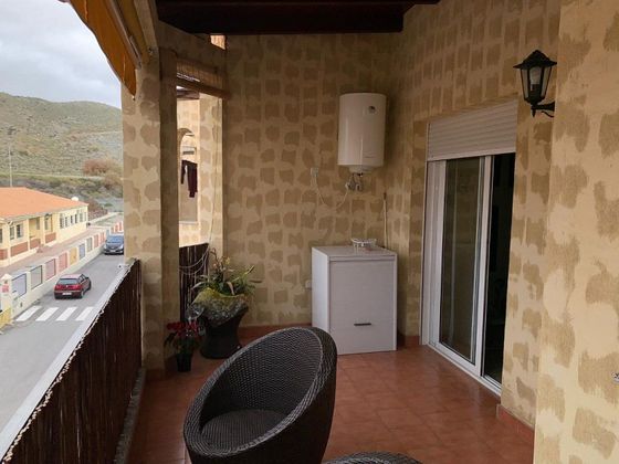 Foto 2 de Piso en venta en Villaricos de 3 habitaciones con terraza y garaje