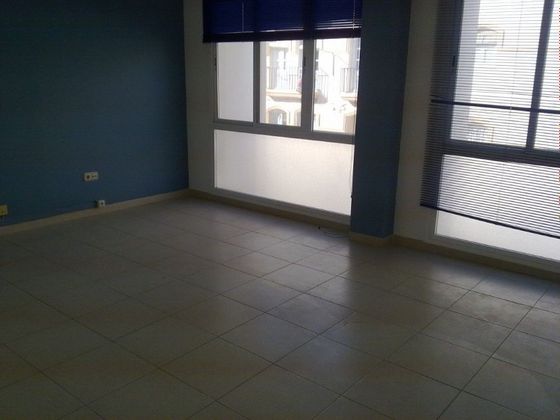 Foto 1 de Oficina en venda a calle Del Mar de 100 m²