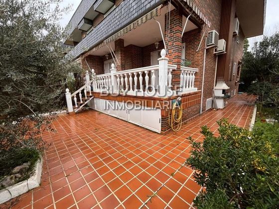 Foto 1 de Casa en venta en Illescas de 5 habitaciones con terraza y piscina