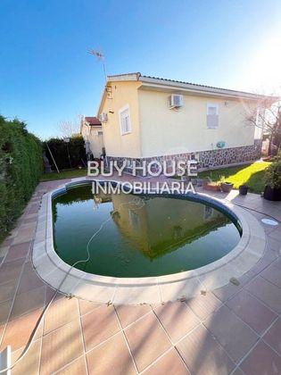 Foto 1 de Casa en venda a Lominchar de 3 habitacions amb terrassa i piscina