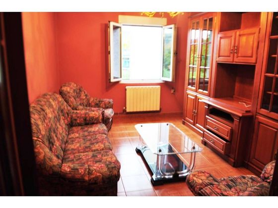 Foto 1 de Pis en venda a Riaño - Los Barros de 2 habitacions amb garatge i calefacció