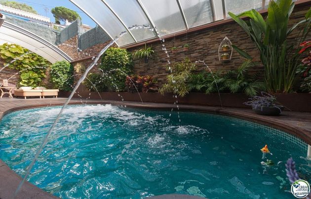 Foto 1 de Xalet en venda a Els Grecs - Mas Oliva de 3 habitacions amb terrassa i piscina
