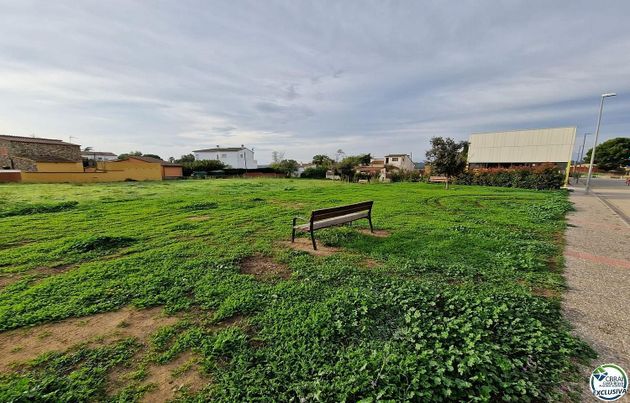 Foto 2 de Venta de terreno en Garriguella de 1604 m²